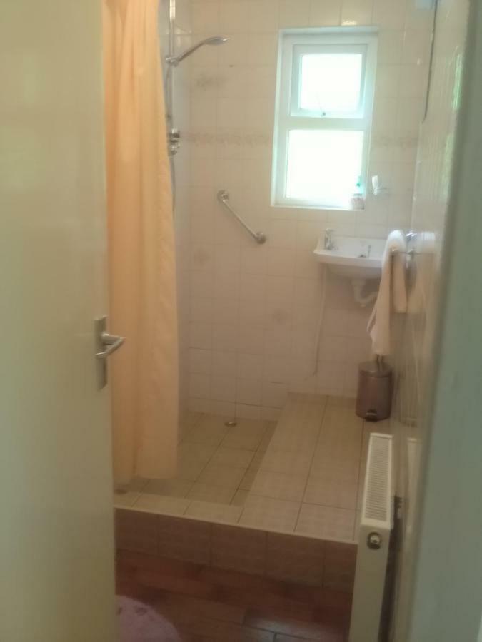 Shamrock House B&B Killarney Ngoại thất bức ảnh